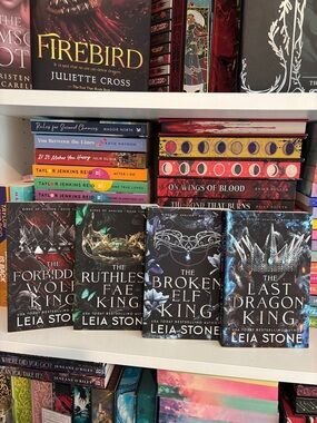 Kings of Avaliar Series by Leia Stone